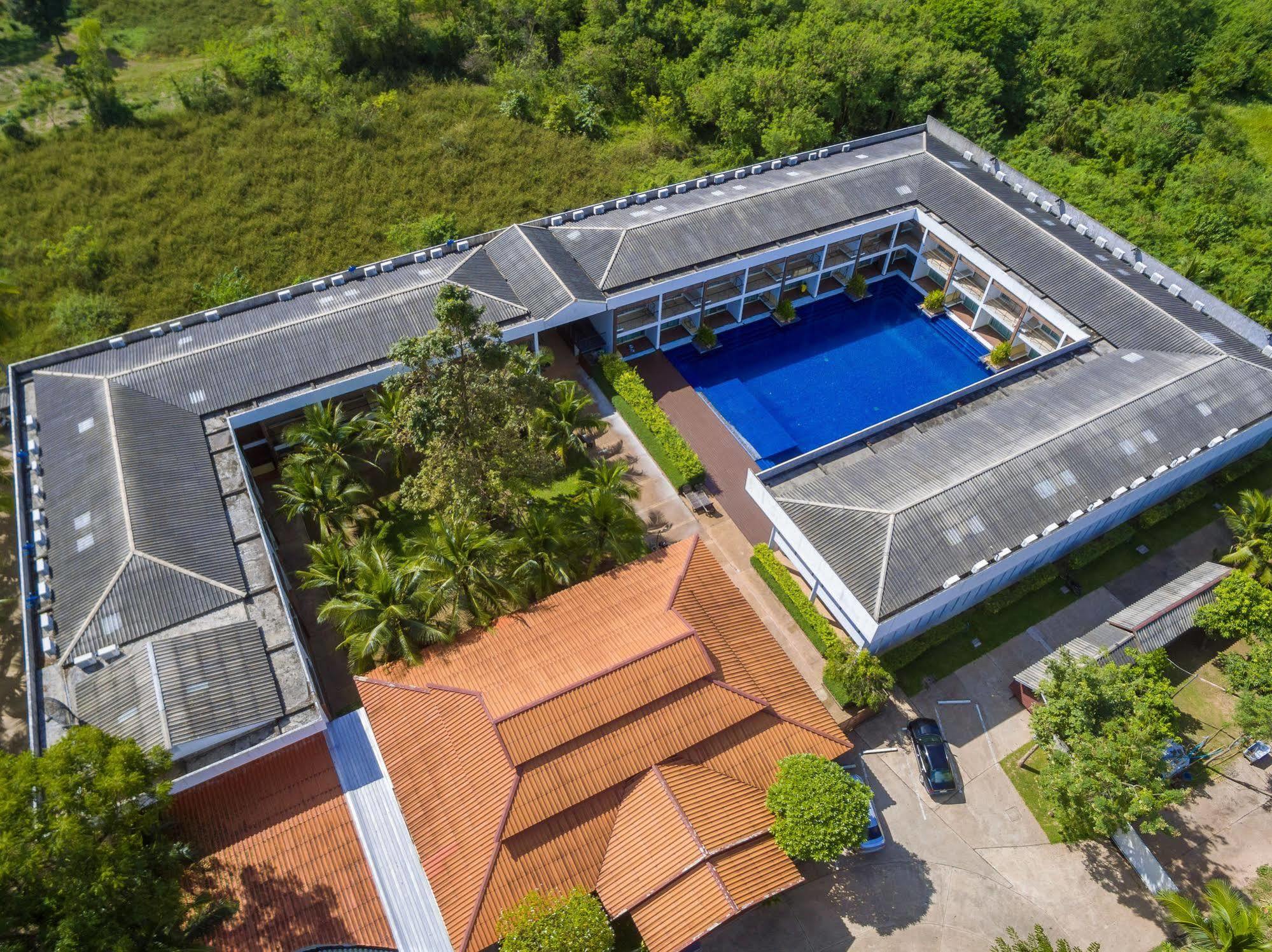 Vana Wellness Resort Nong Khai Ngoại thất bức ảnh